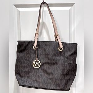 Michael Kors Jet Set Signature Logo Tote